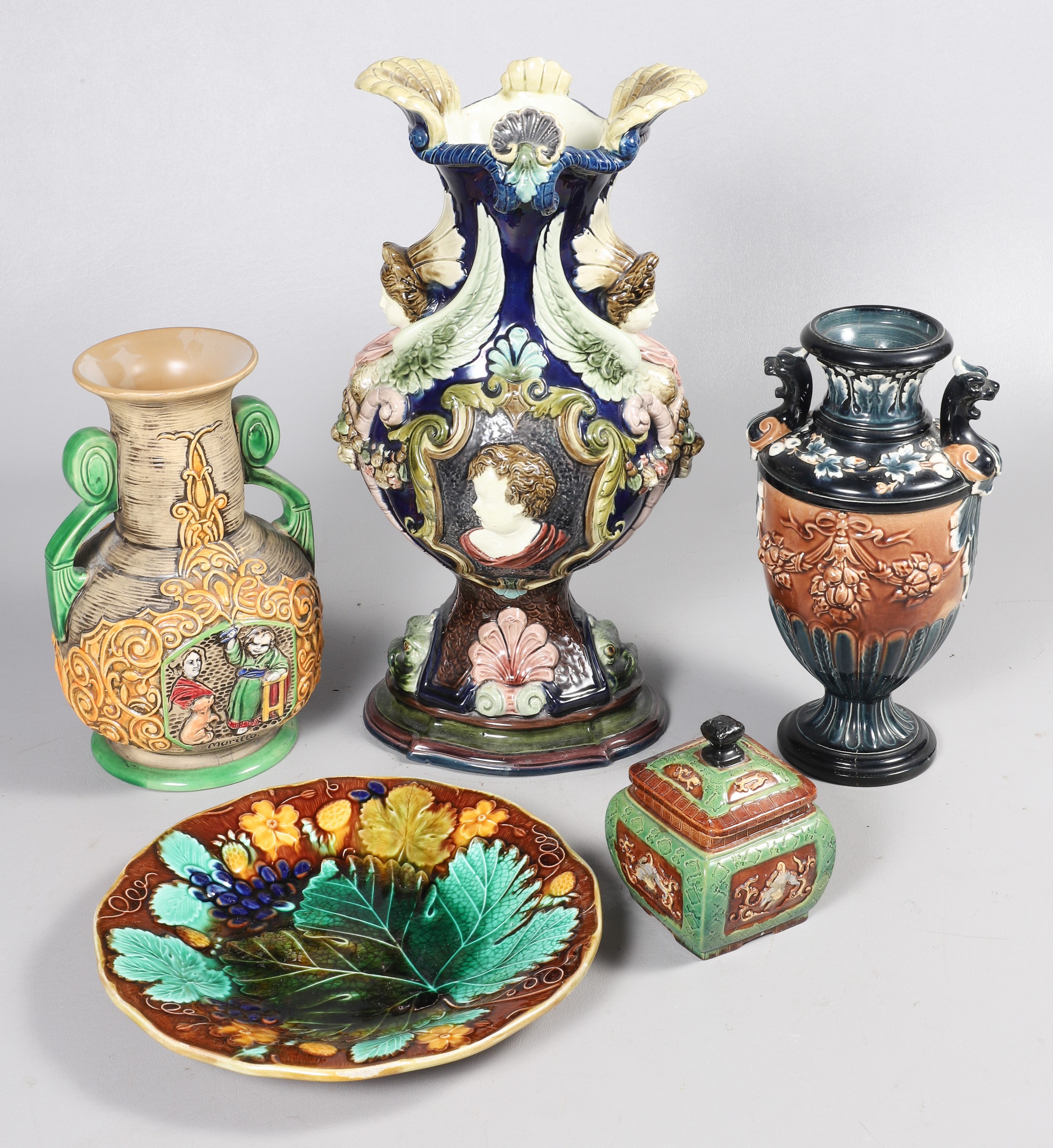 (5) Majolica vases, plate,