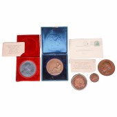 (5) Medals to include Oscar Ro