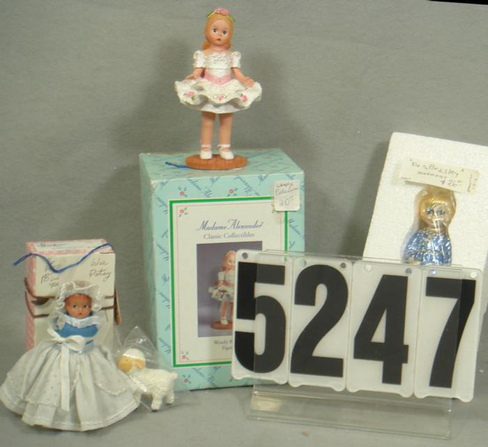 5" Mrs beasley ornament, 5"
