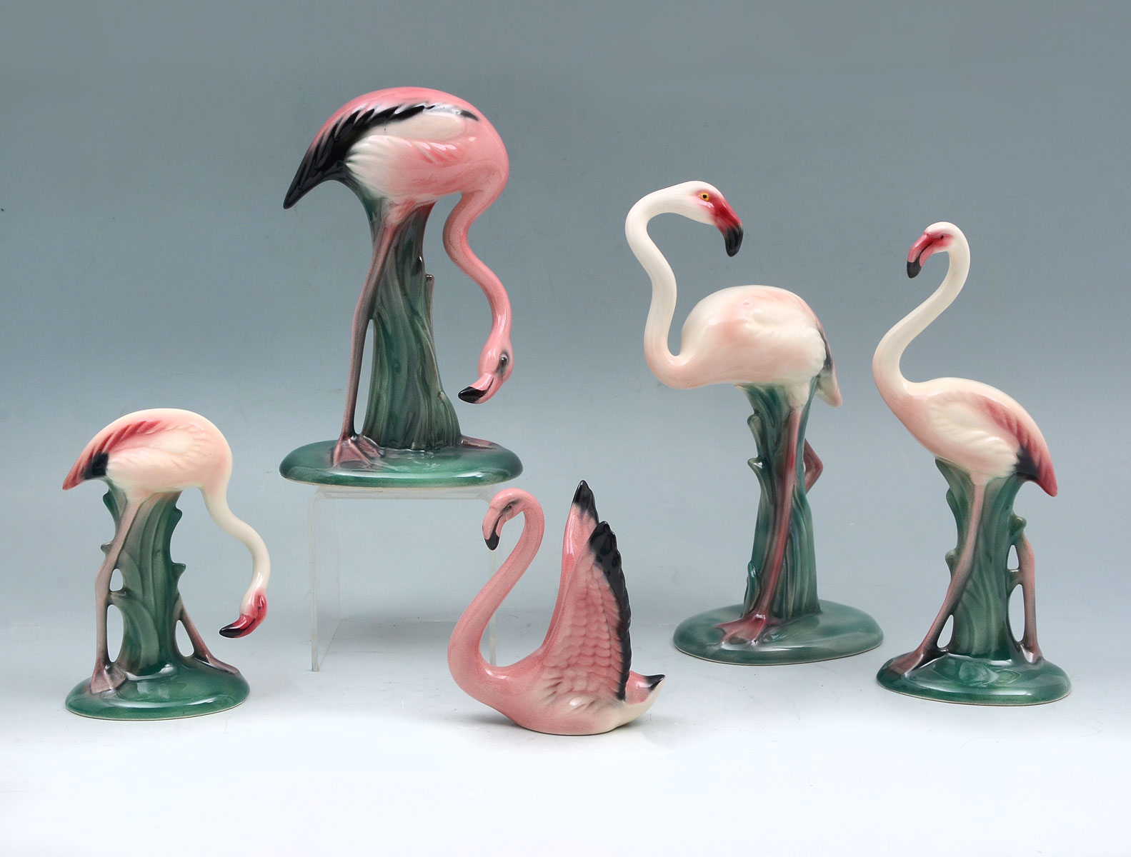 5 PC. WILL GEORGE FLAMINGO