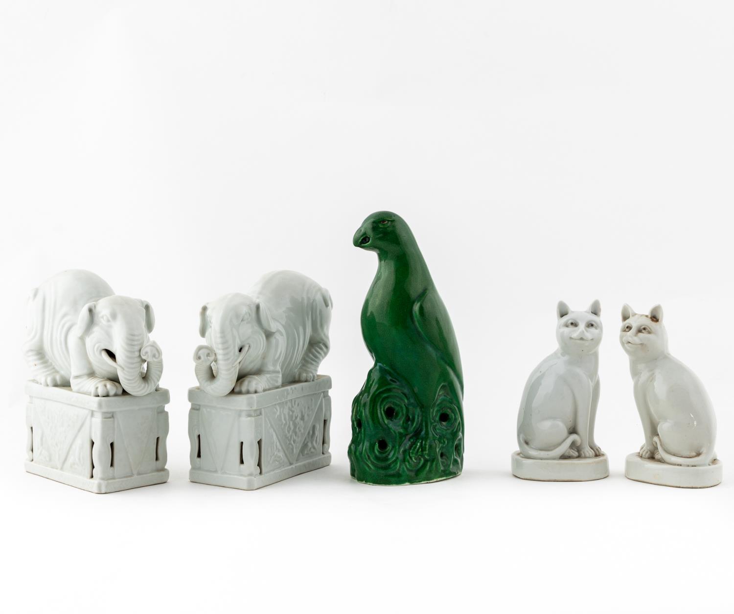5 PCS CHINESE PORCELAIN ANIMALS,
