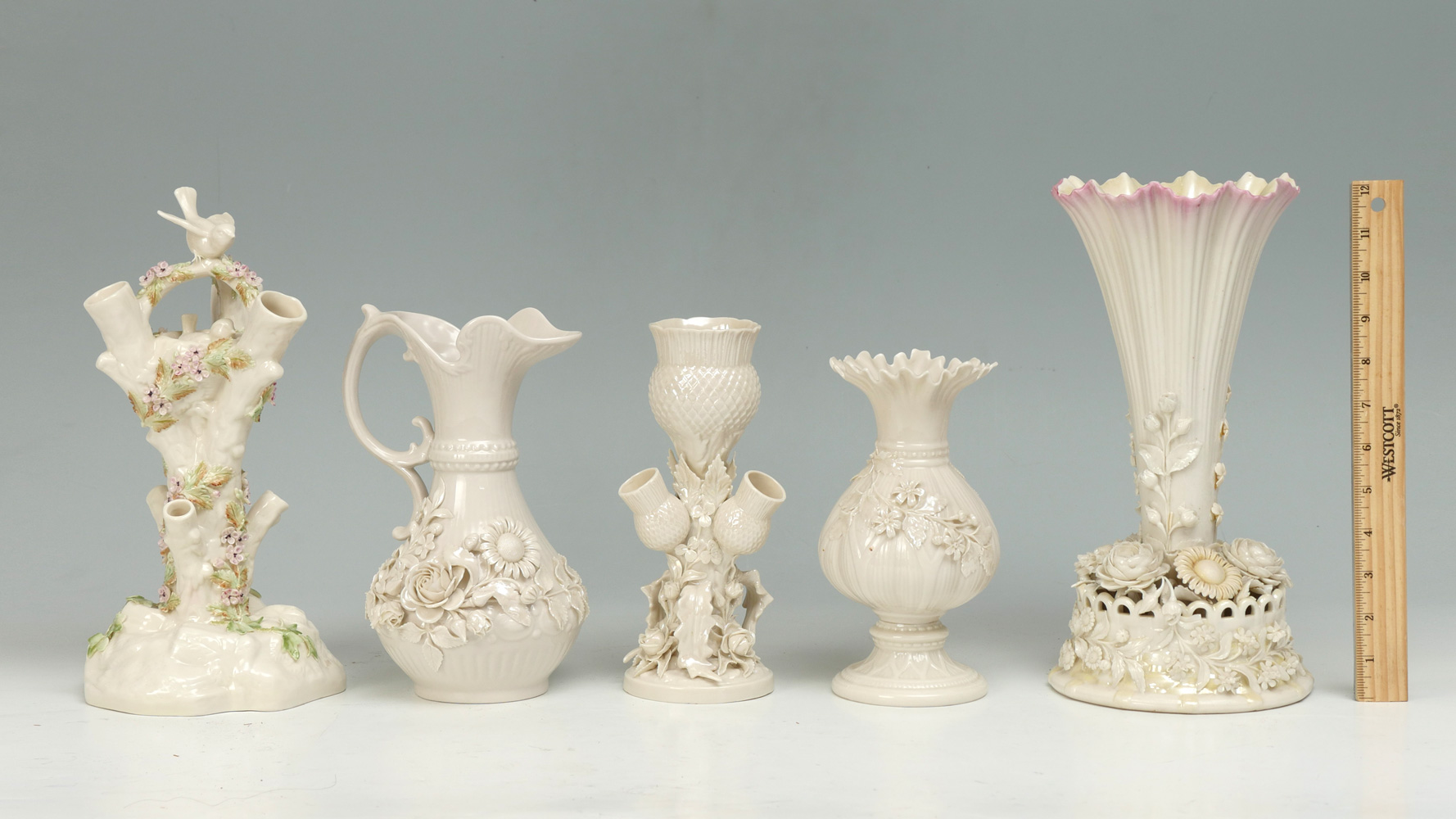 5 PIECE BELLEEK LOT: 1) 11''