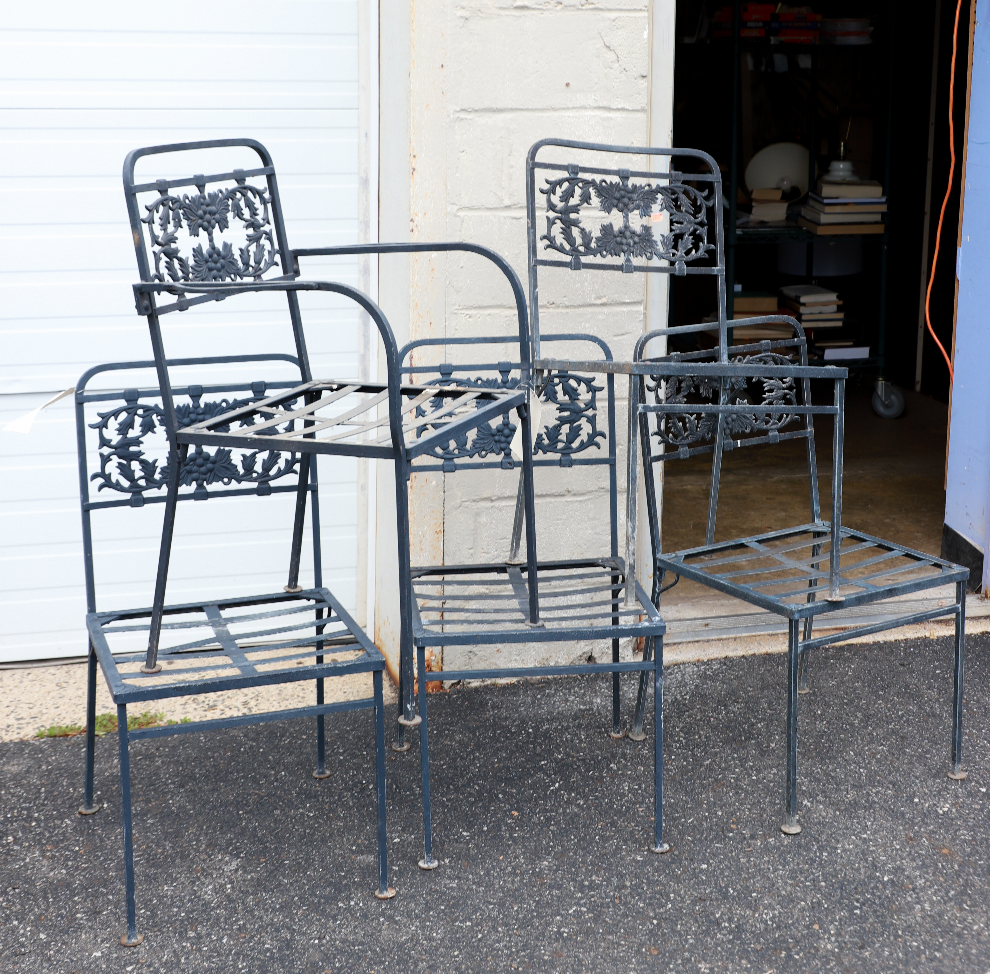 (5) Pierced iron side chairs, c/o 4