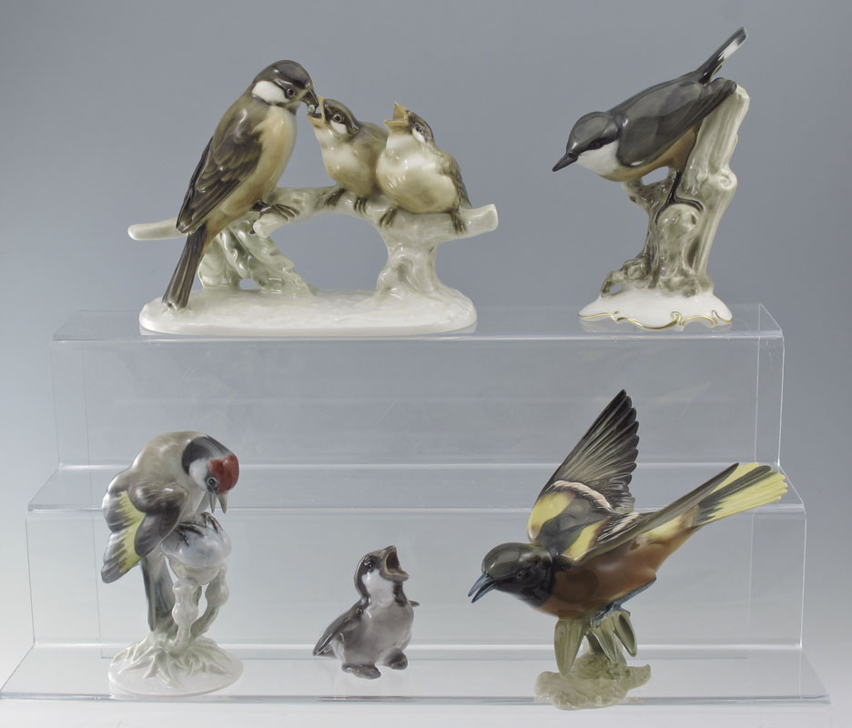 5 PORCELAIN BIRD FIGURINES