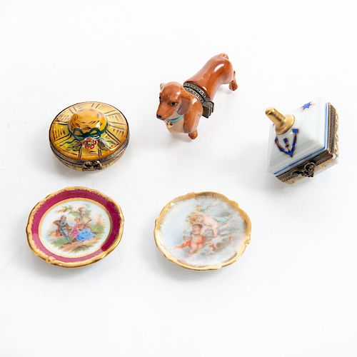 5 PORCELAIN MINIATURESPlates, hat