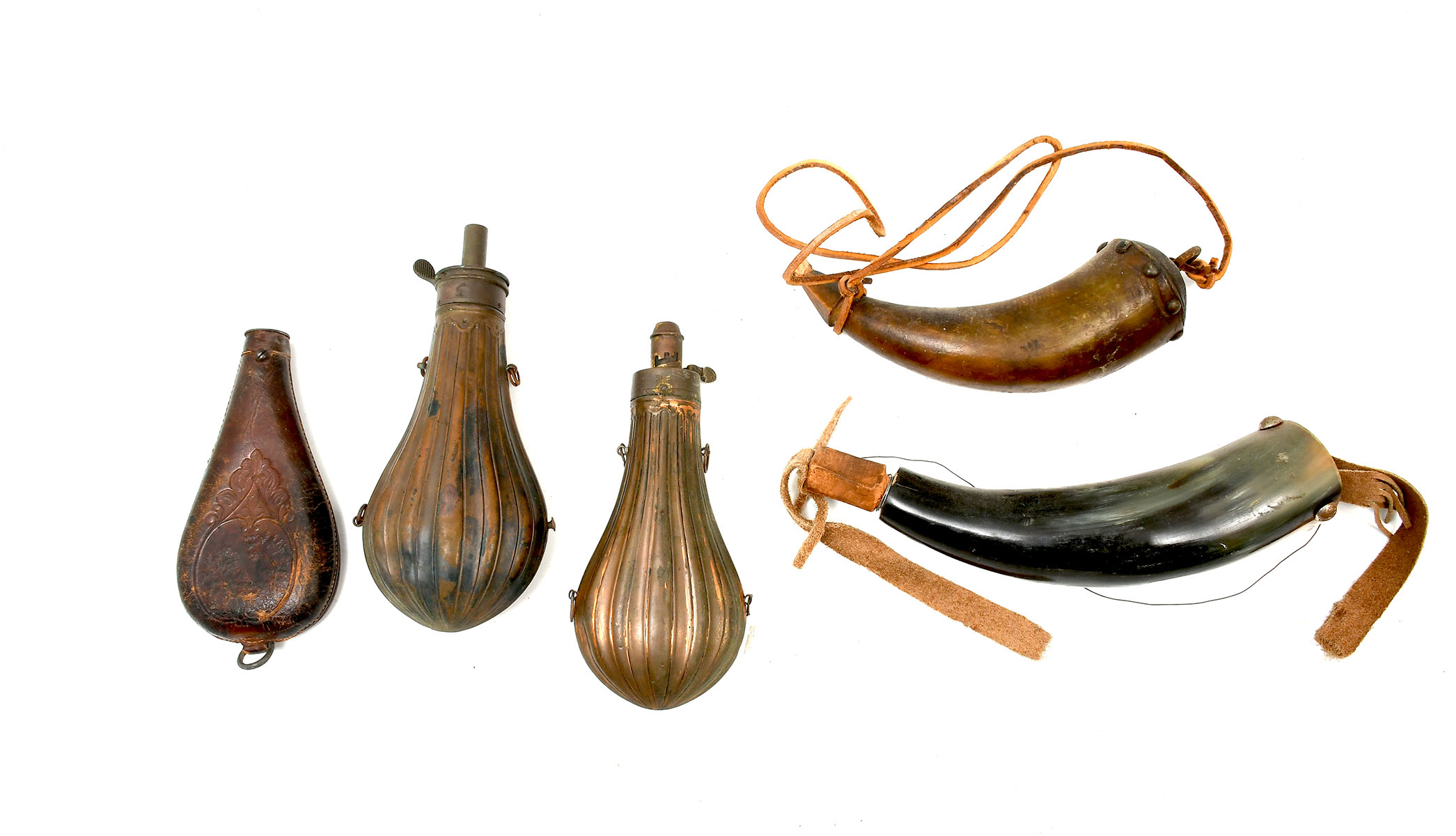 5 POWDER HORNS & FLASKS: