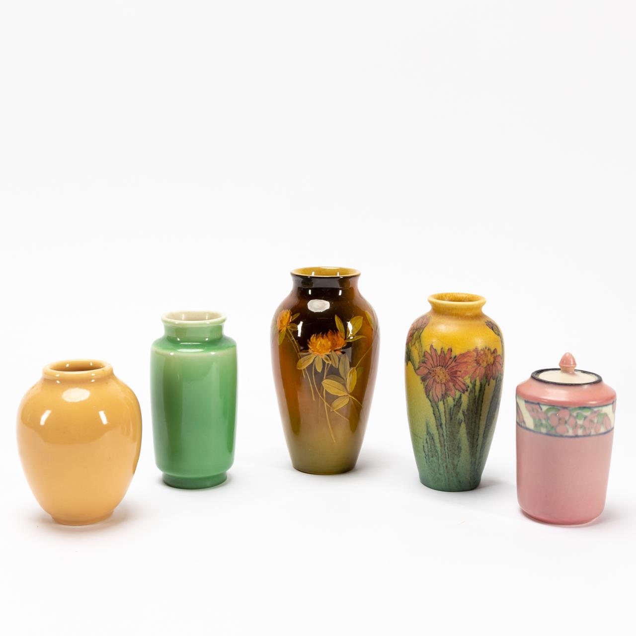 5 ROOKWOOD POTTERY VESSELS,