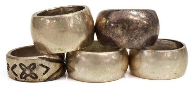 (5) SILVER RINGS, PATANIA, T.