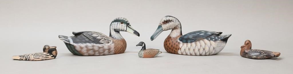 5 WOOD & STONE CARVED DUCKSLot of 5