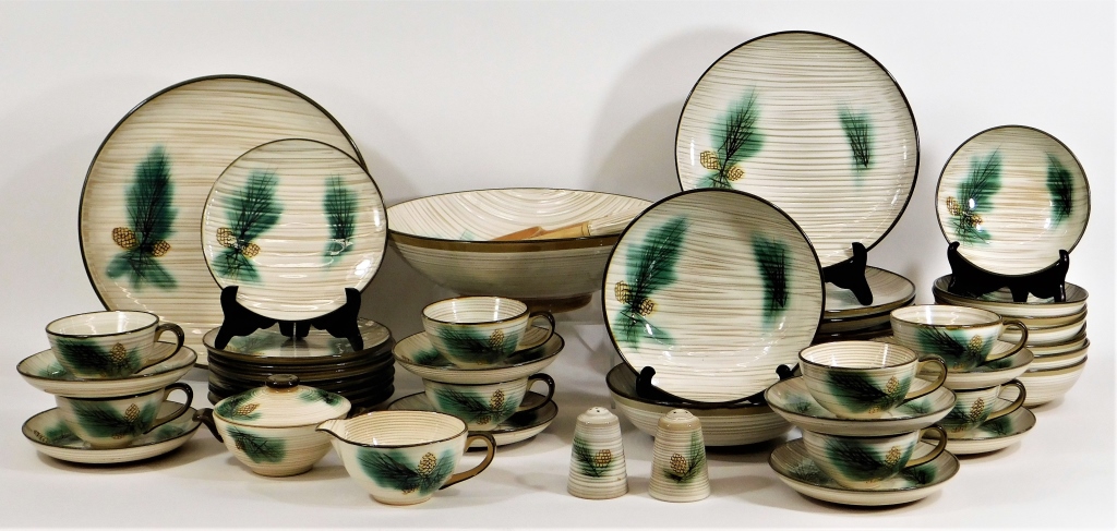 50 FANCREST WARE PINE POTTERY