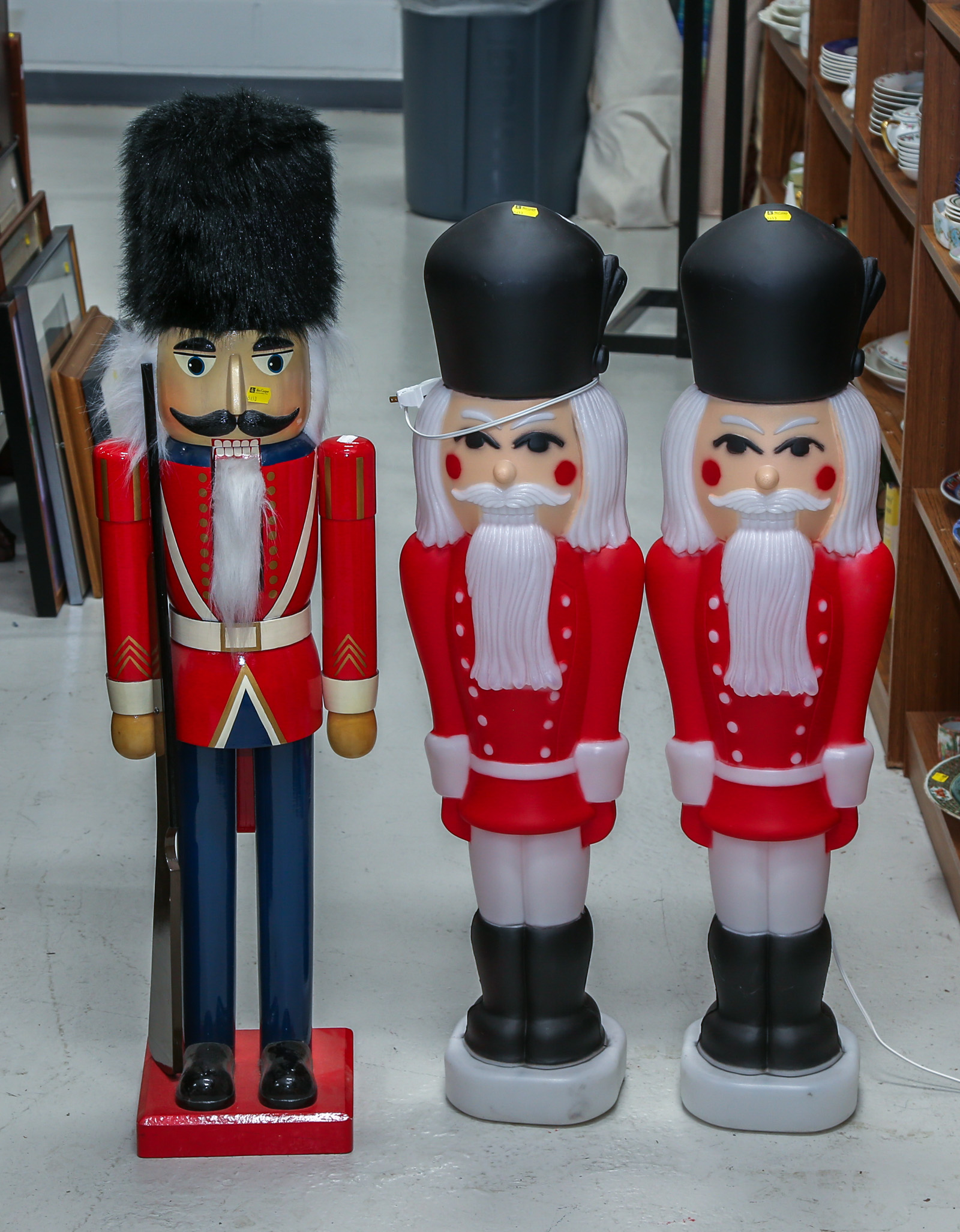 50% SCALE WOOD NUTCRACKER With