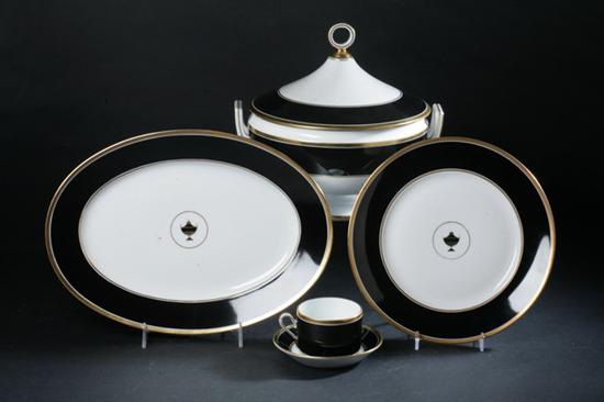52-PIECE RICHARD GINORI DINNER