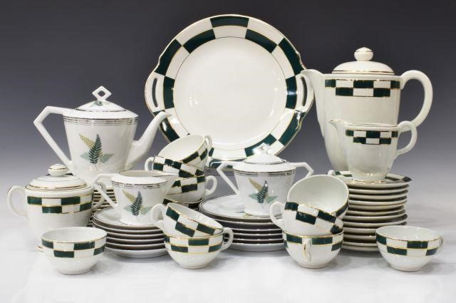 (55) GROUP OF PORCELAIN TEA &