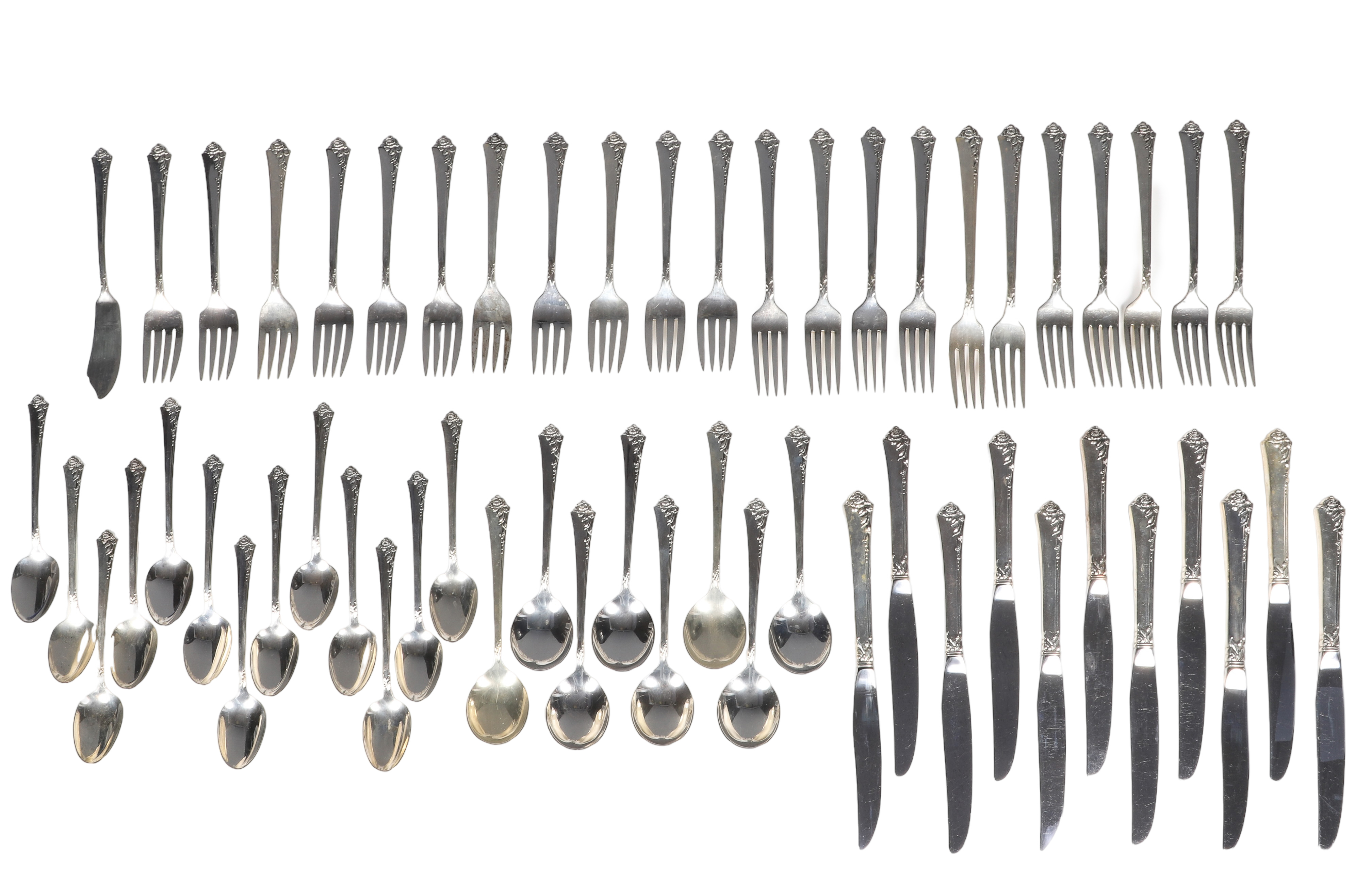 (55) Heirloom Sterling 'Damask