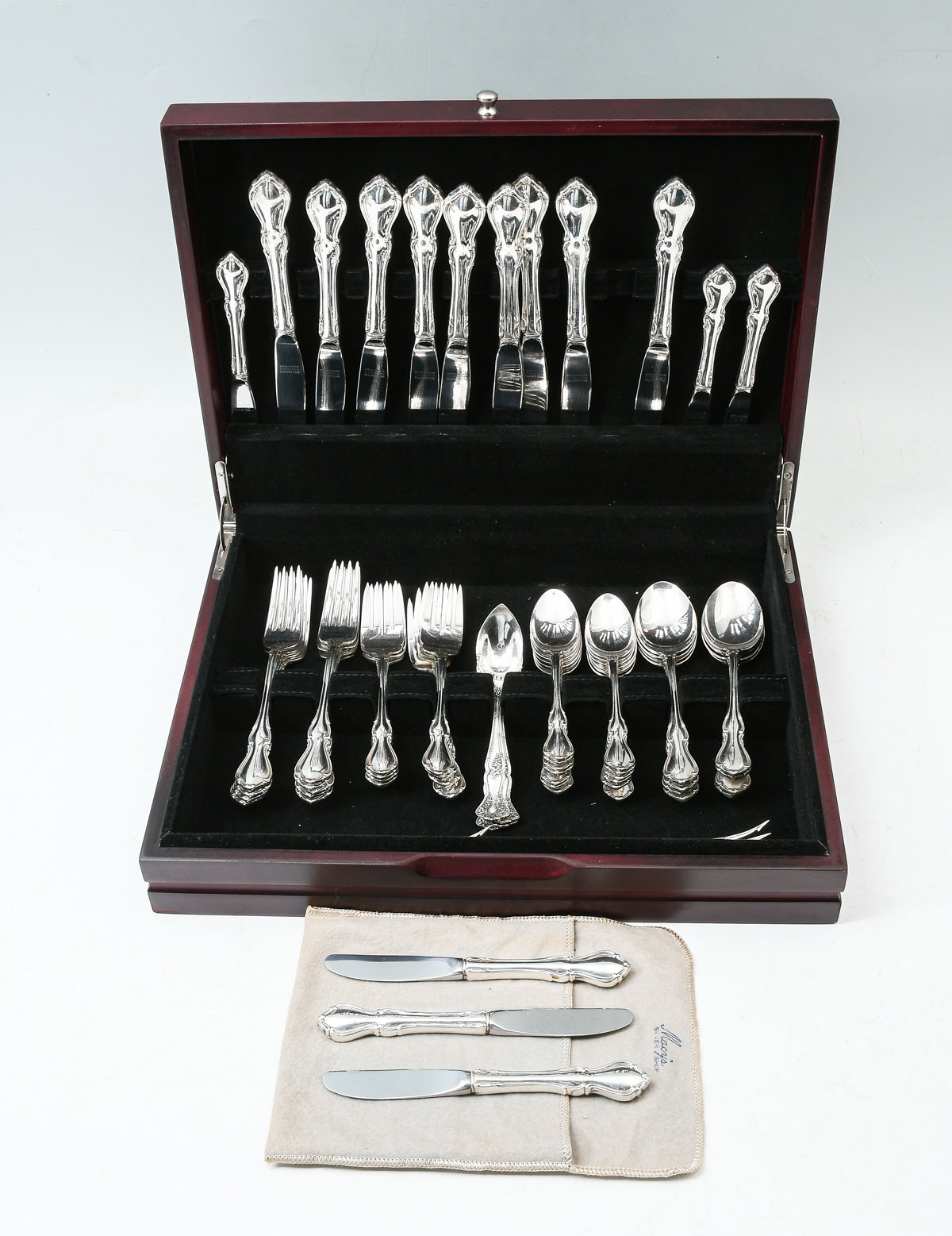 55 PC. REED & BARTON ''HAMPTON