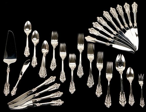 56 PCS. WALLACE GRAND BAROQUE