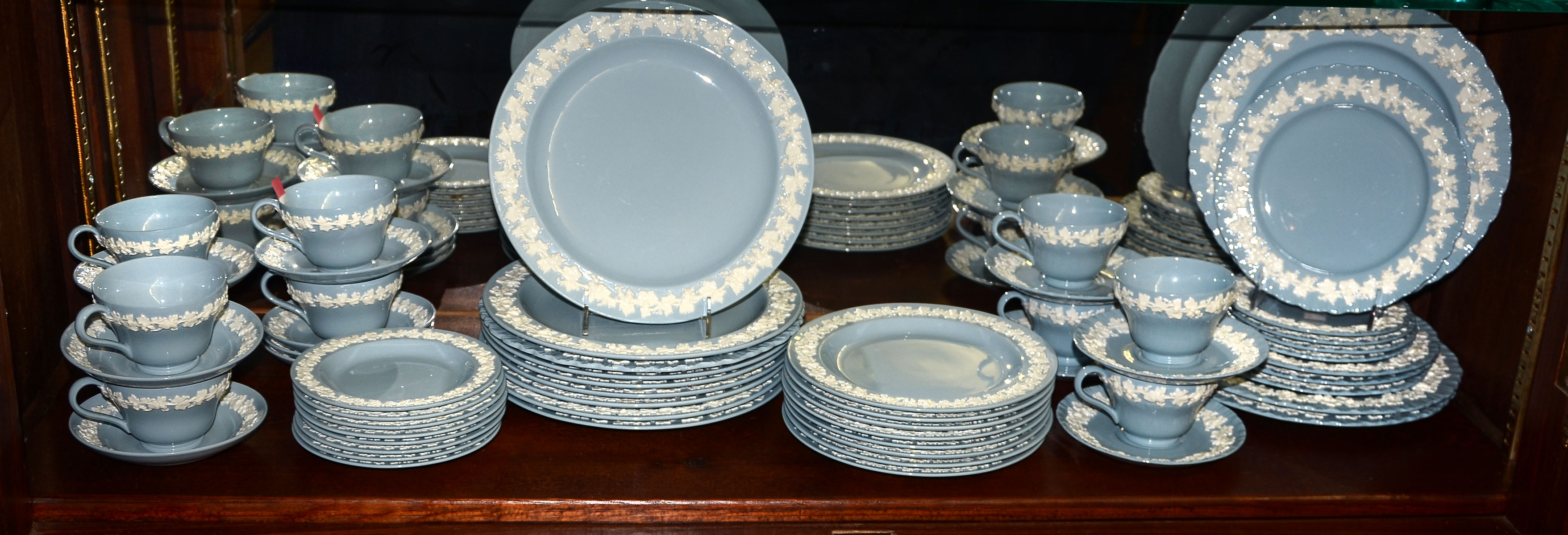 57 PC WEDGWOOD EMBOSSED QUEENS
