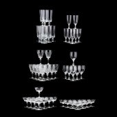 (57) PIECES OF ASSORTED CRYSTA