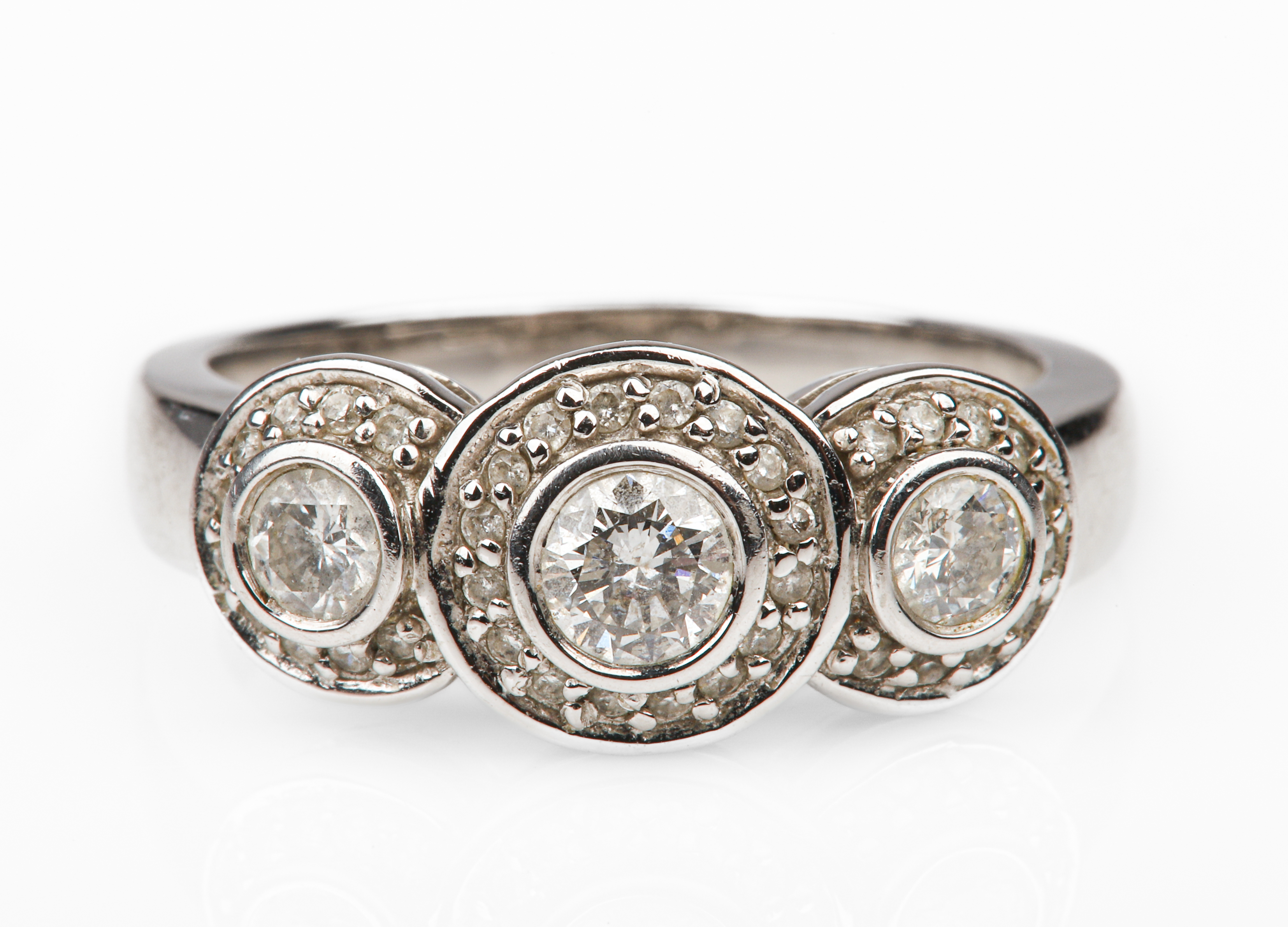 585 Platinum 3-Stone Diamond