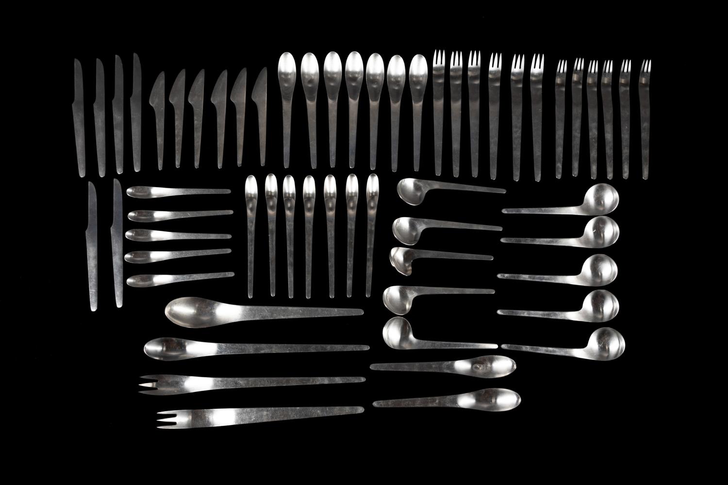 59PCS ARNE JACOBSEN FOR MICHELSEN
