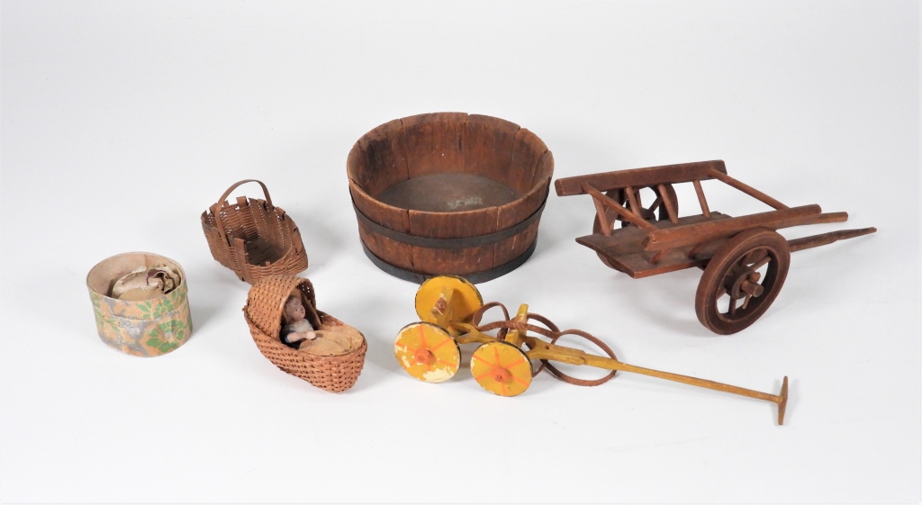 5PC 19C. EARLY PRIMITIVE FOLK TOY
