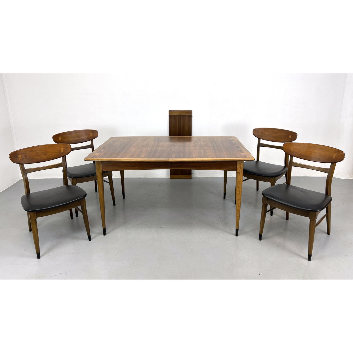 5pc LANE American Modern Walnut