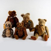 5PC VINTAGE TEDDY BEAR SETAdor