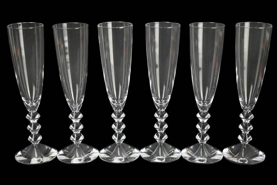6 BACCARAT CRYSTAL VEGA CHAMPAGNE