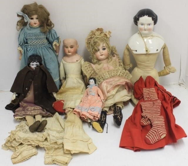 6 BISQUE AND PORCELAIN DOLLS,