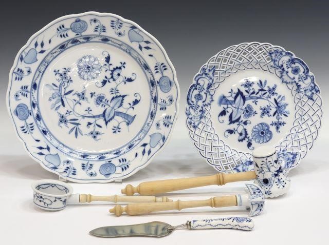 (6) BLUE ONION STYLE PORCELAIN