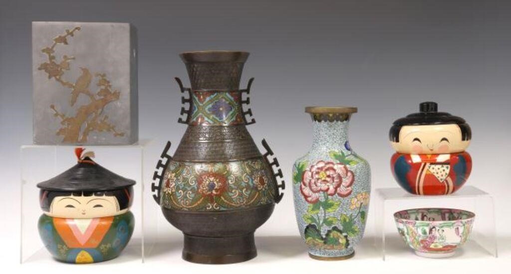 (6) CHINESE & JAPANESE TABLE ITEMS,