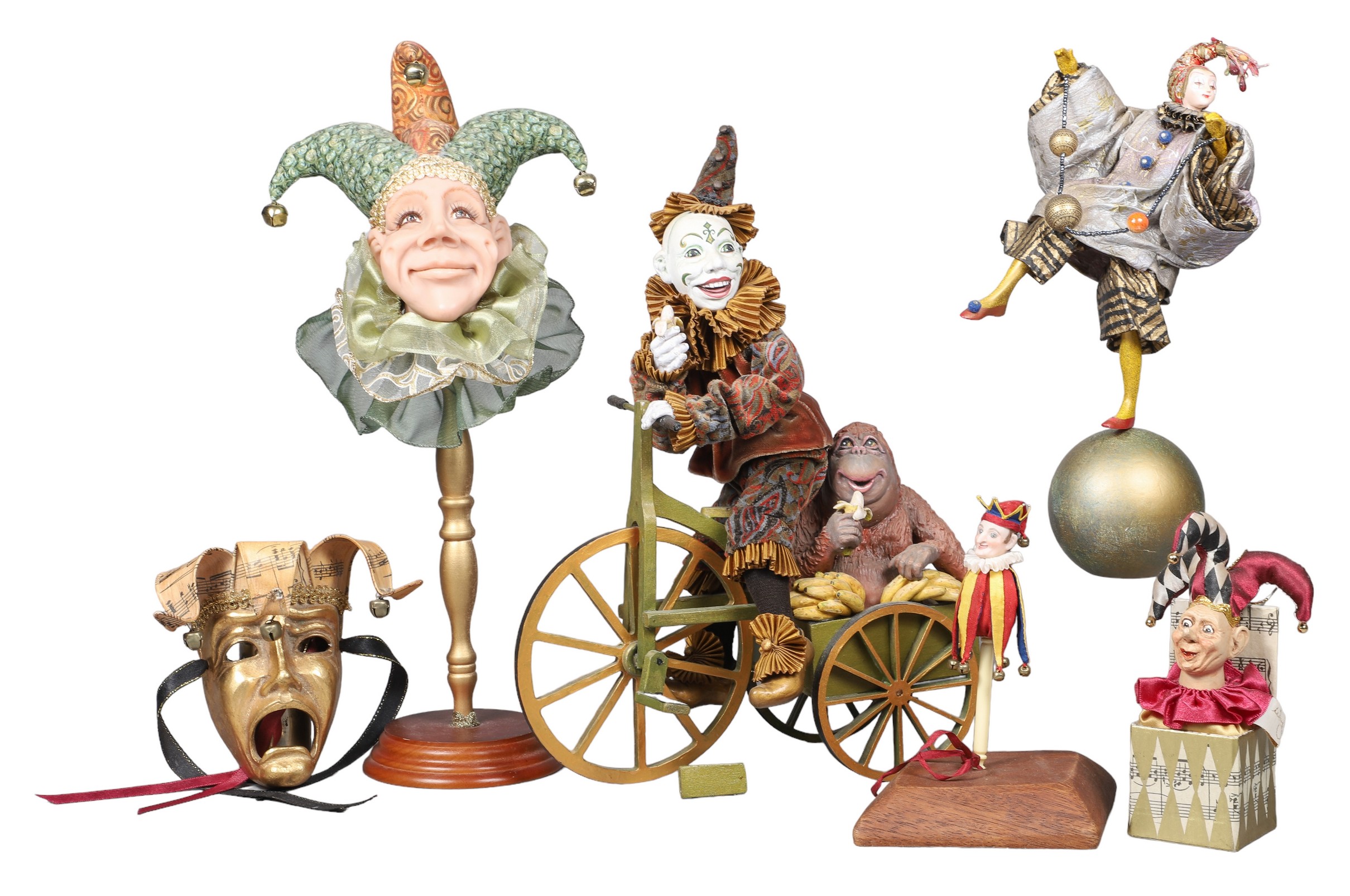 (6) Clown & jester items, c/o