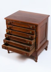 6 DRAWER SPOOL CABINET: Six dr