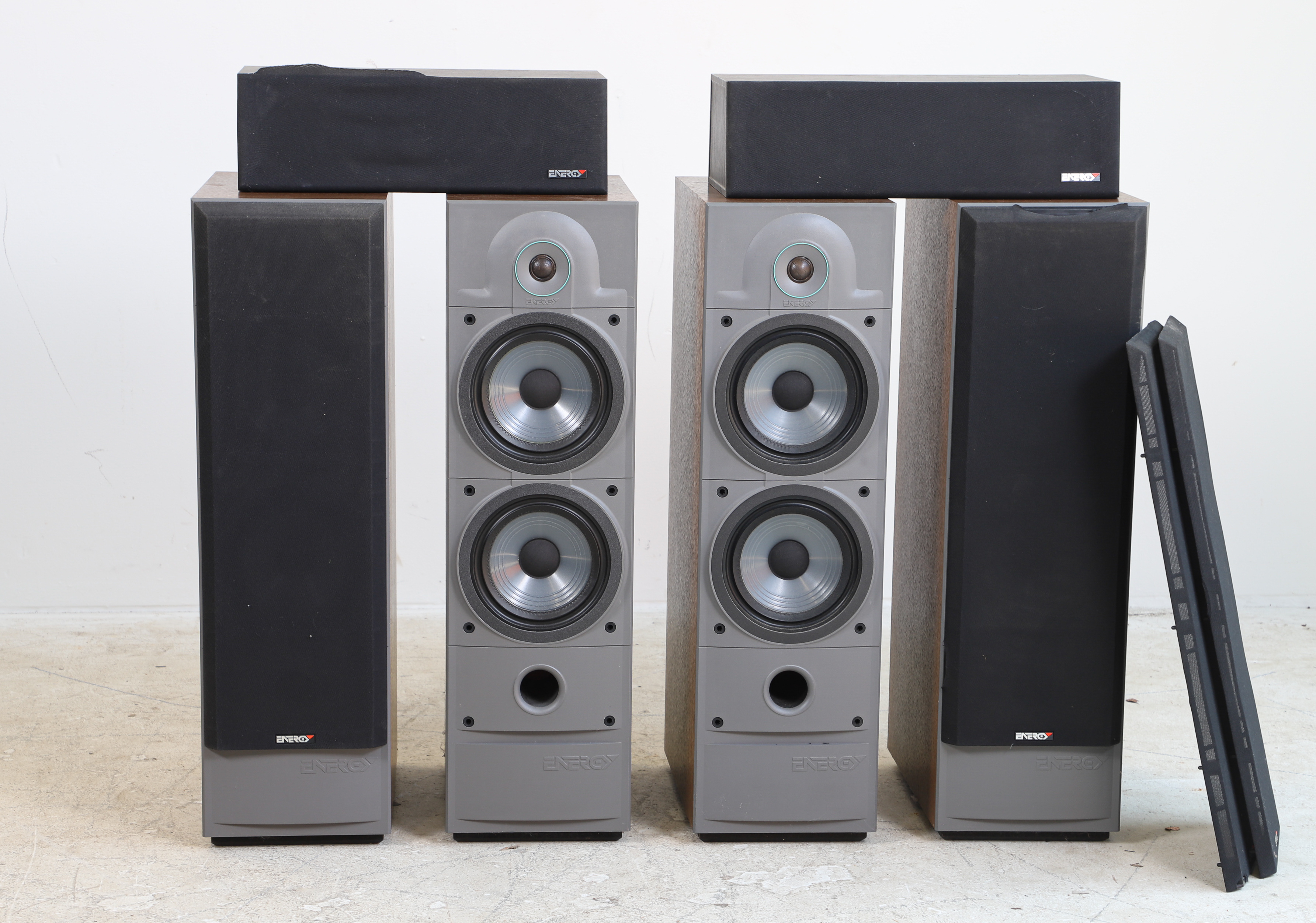 (6) Energy speakers, with manuals