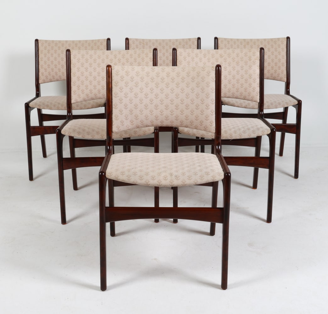 (6) ERIK BUCH ATTR BEECH DINING