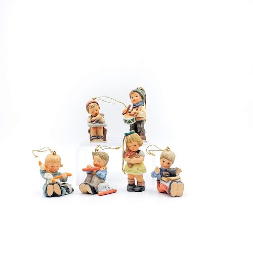 6 GOEBEL HUMMEL CHRISTMAS