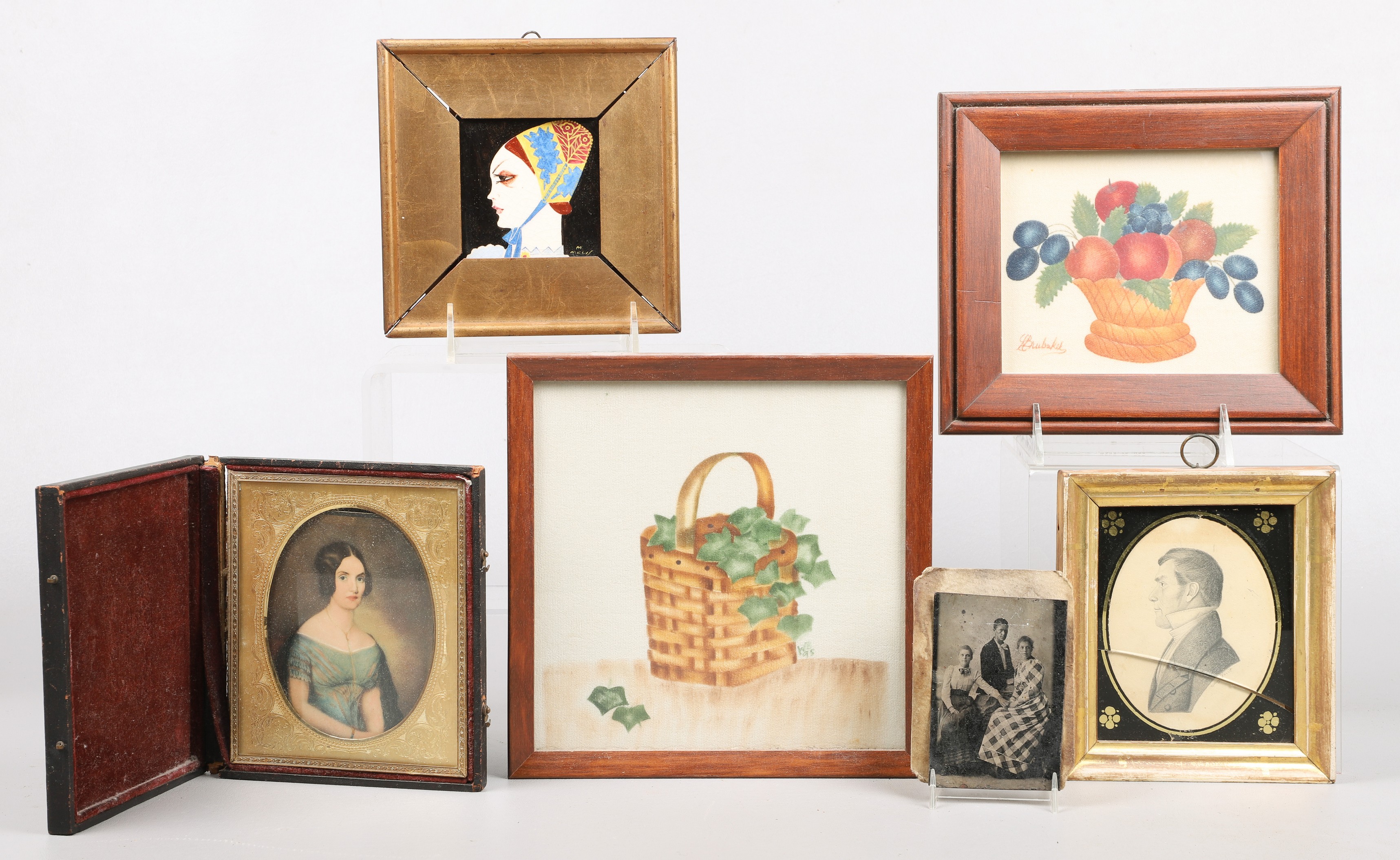 (6) Pcs art, c/o enamel plaque "A