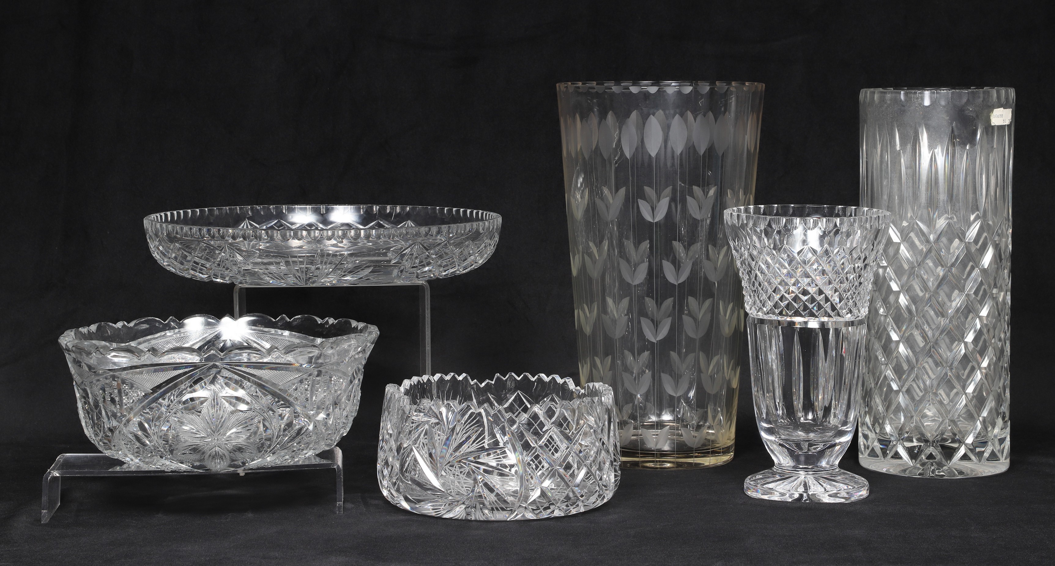 (6) Pcs cut glass, c/o scalloped
