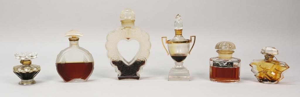 6 PERFUME BOTTLESLe Dix