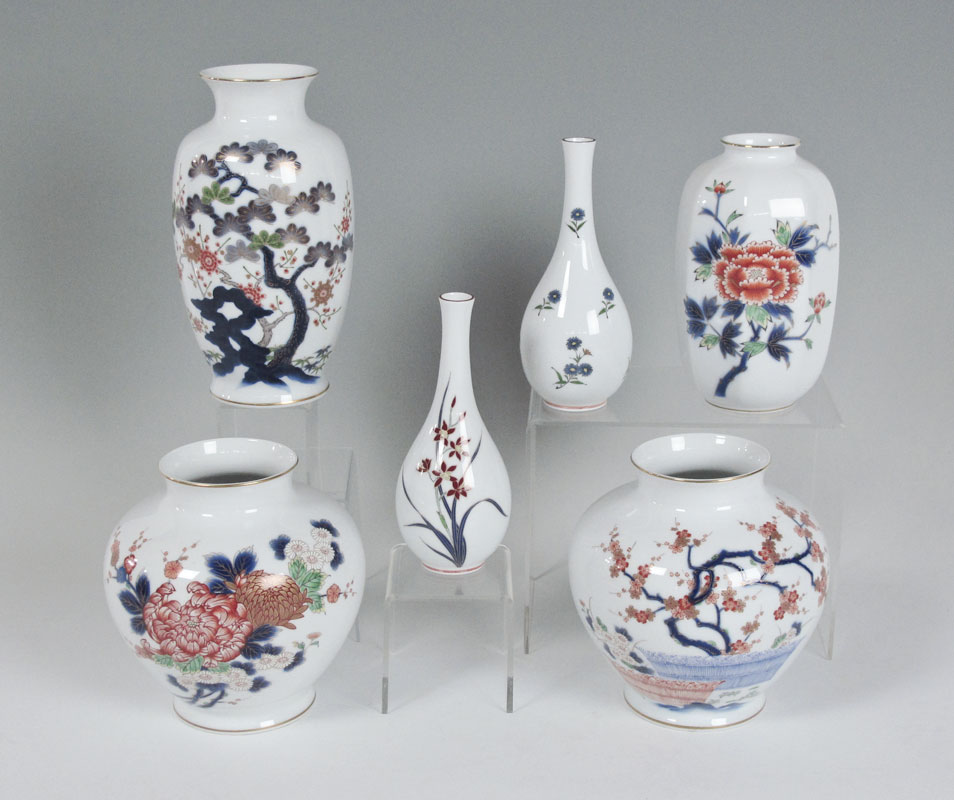 6 PIECE COLLECTION OF JAPANESE
