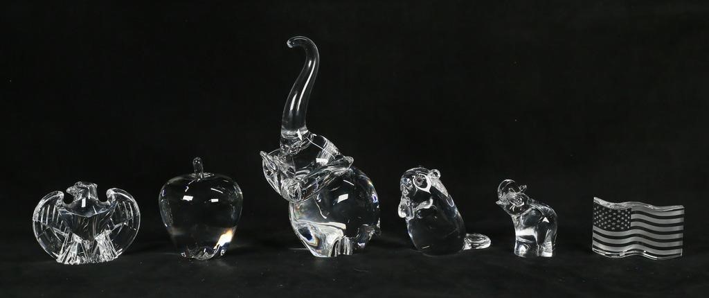 6 PIECES STEUBEN CRYSTAL FIGURES