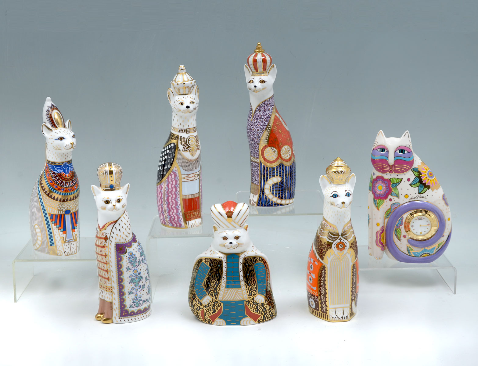 6 ROYAL CROWN DERBY PORCELAIN CATS: