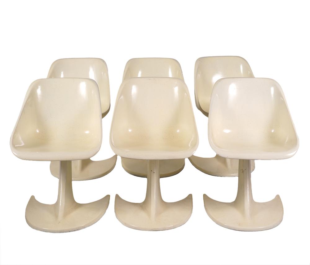 6 STAR TREK FIBERGLASS CHAIRS STYLE