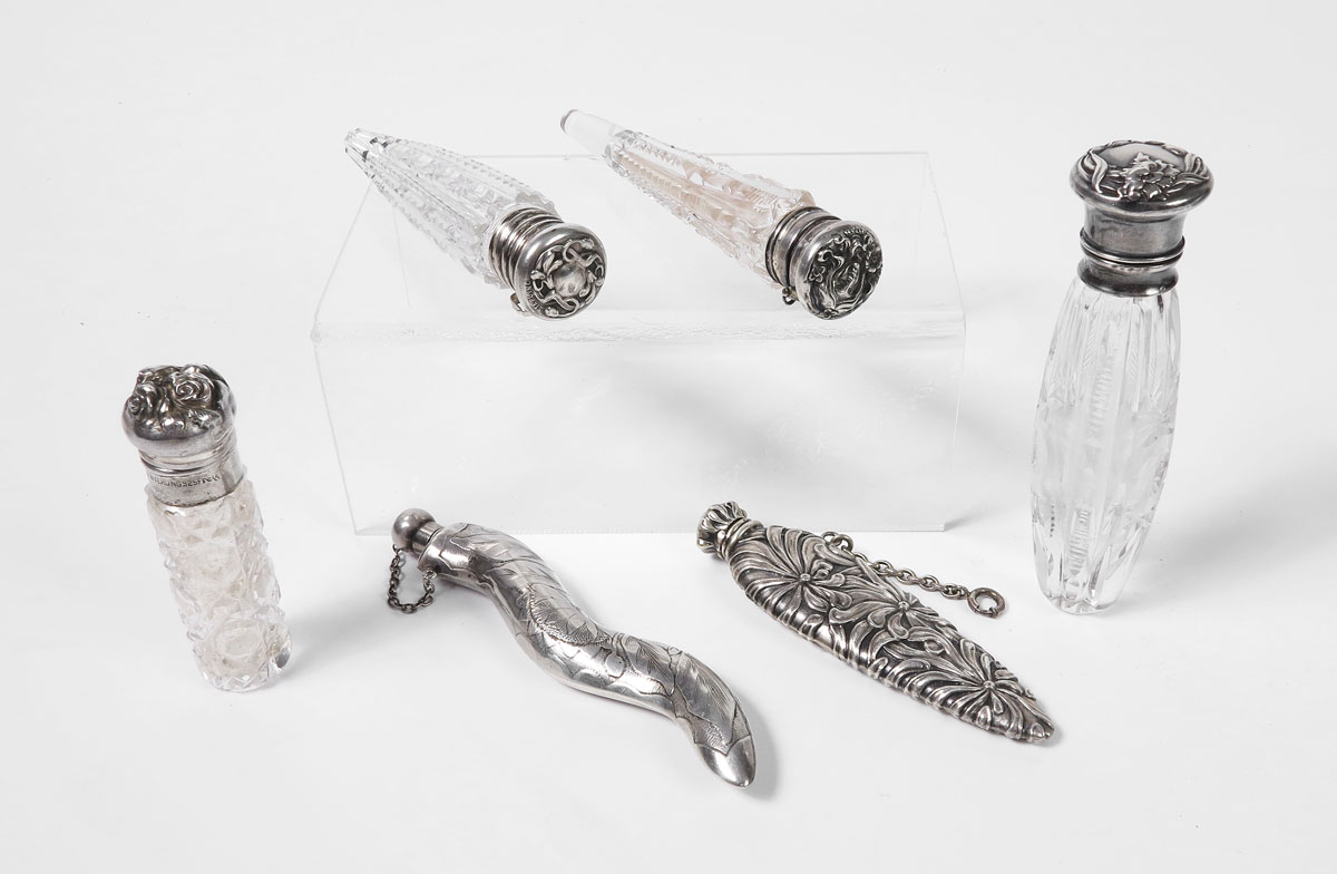6 STERLING AND MOUNTED LAY DOWN