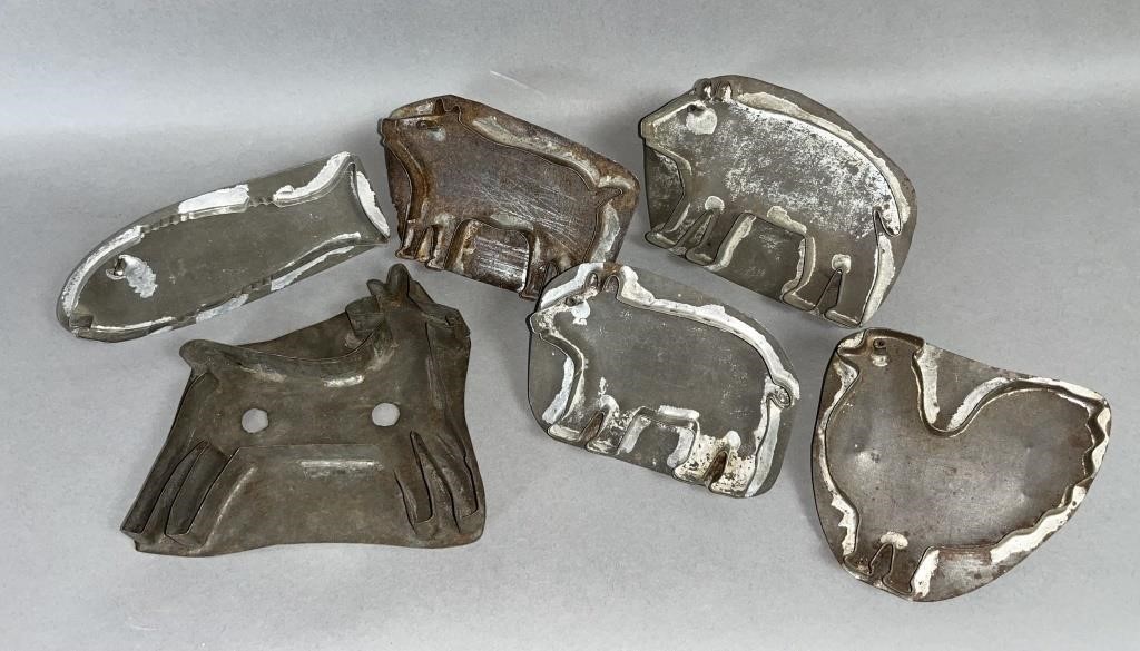 6 TIN FIGURAL COOKIE CUTTERS CA.
