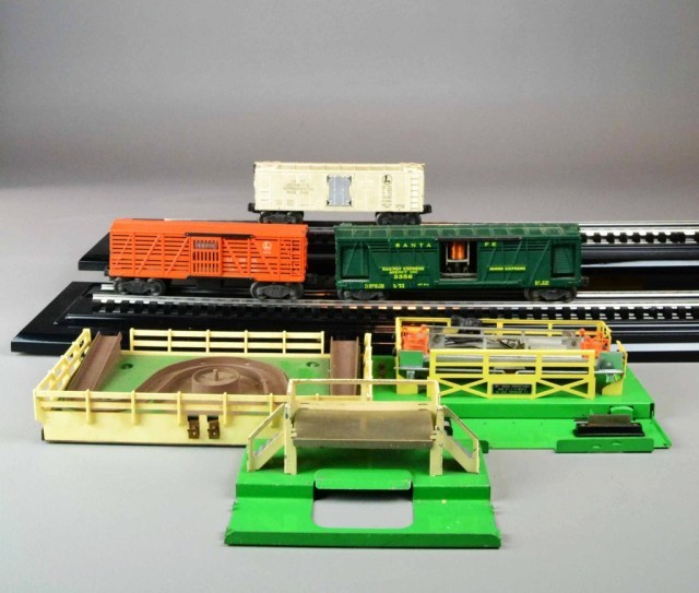 (6) Various Lionel Cars &