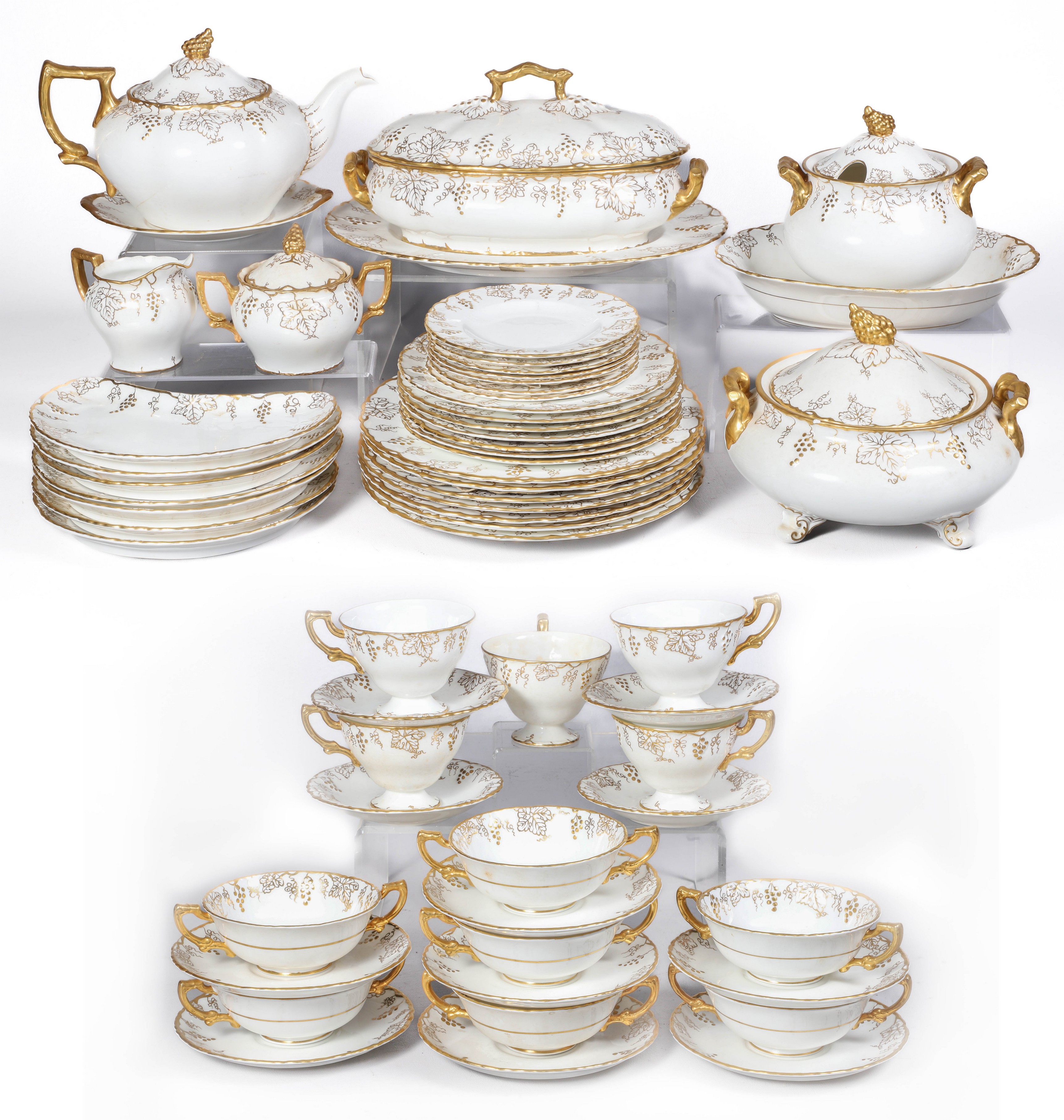 (60) Pcs Royal Crown Derby