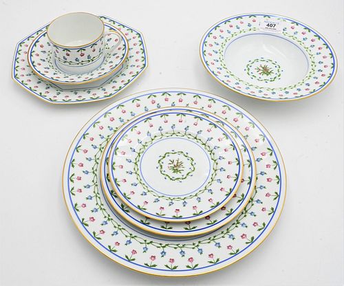 61 PIECE SET RAYNAUD LIMOGES
