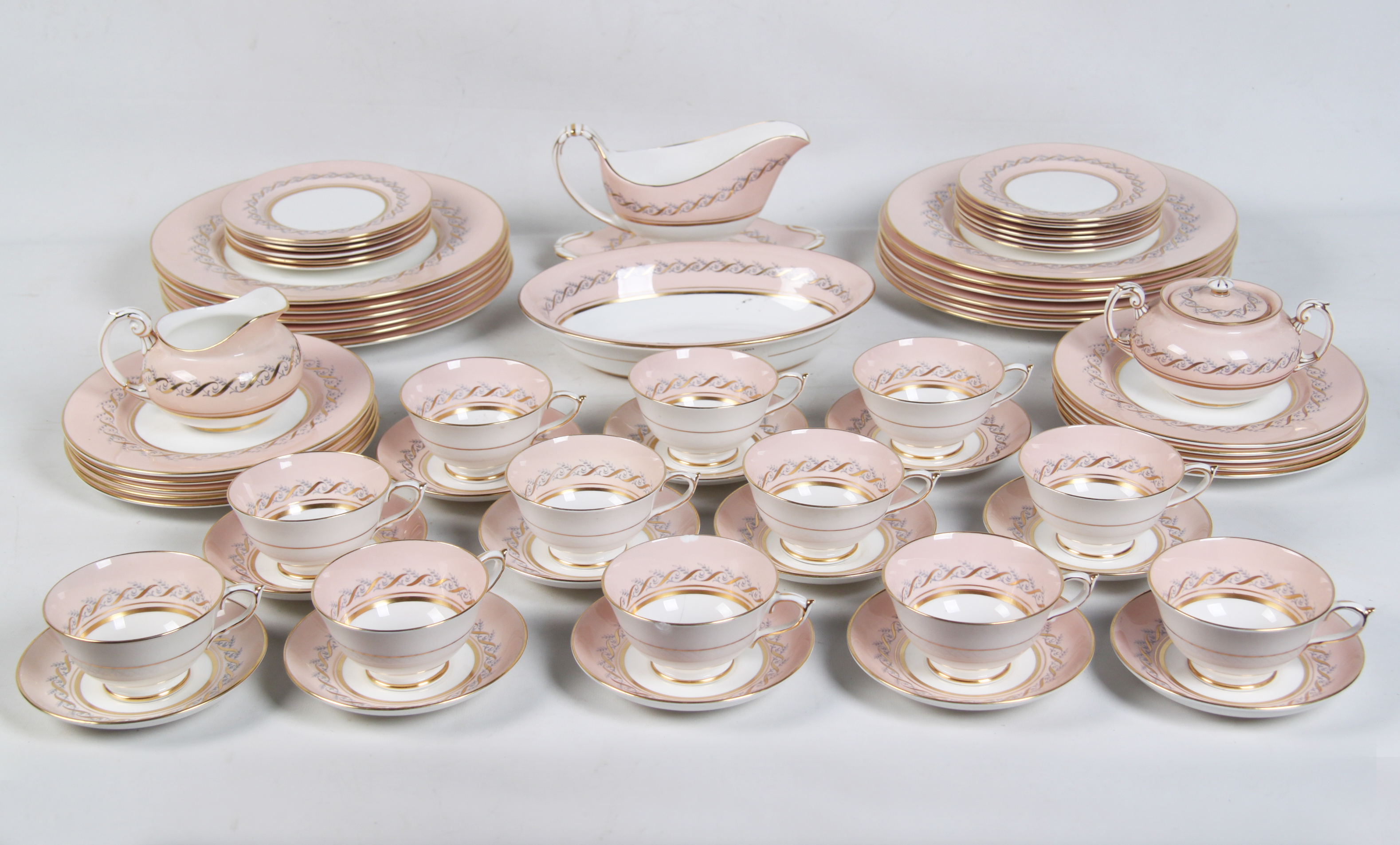 63 PC. ENGLISH PARAGON PATTERN