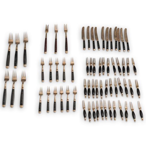 (65PC) MINIATURE WOOD HANDLED